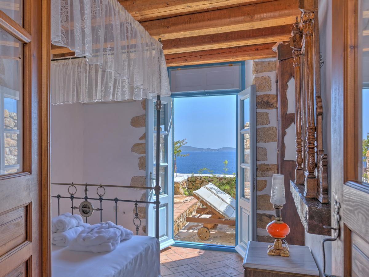 Eirini Luxury Hotel Villas Grikos Bay  Exterior photo