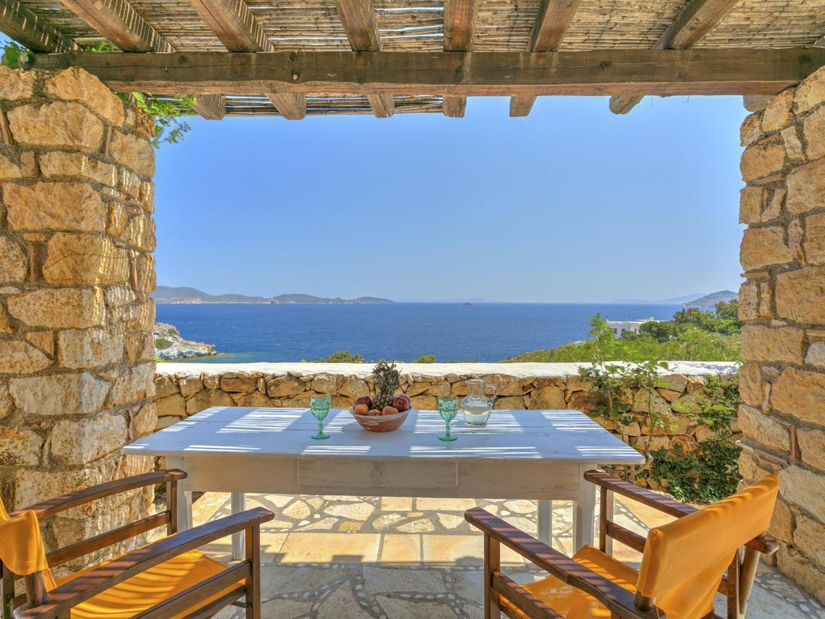 Eirini Luxury Hotel Villas Grikos Bay  Exterior photo
