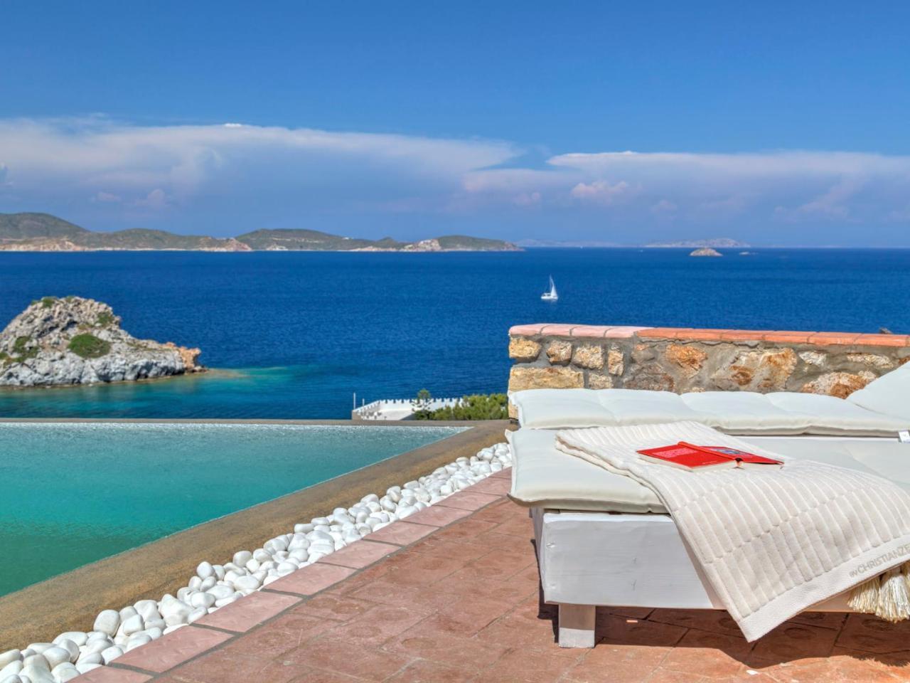 Eirini Luxury Hotel Villas Grikos Bay  Exterior photo