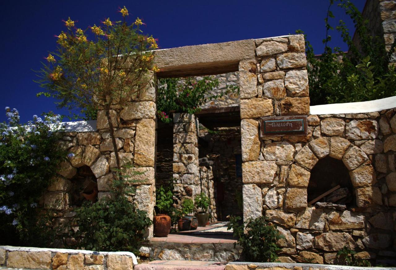 Eirini Luxury Hotel Villas Grikos Bay  Exterior photo